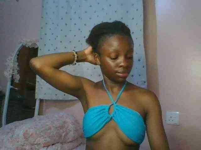 Xoxoteshy webcam