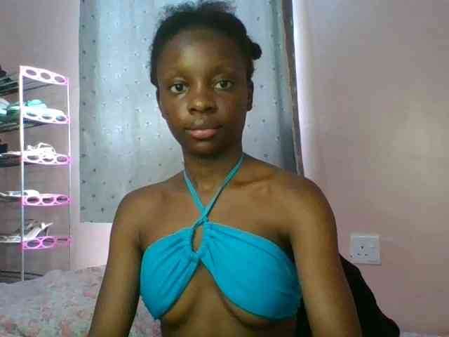 Xoxoteshy webcam