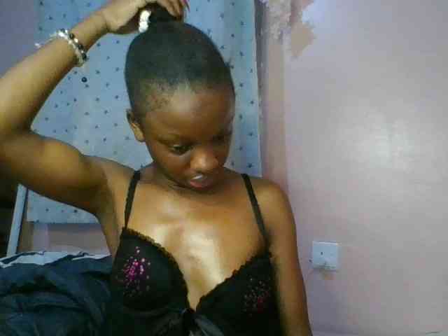 Xoxoteshy webcam