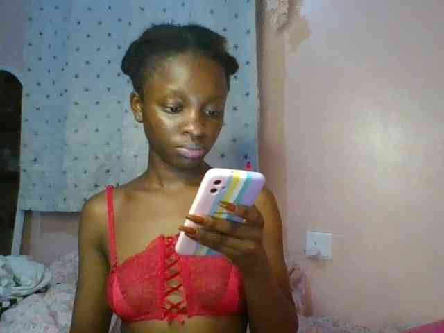Xoxoteshy webcam