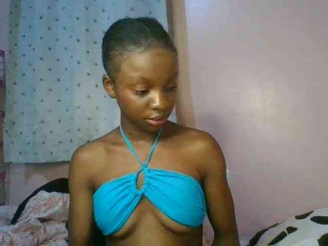 Xoxoteshy webcam