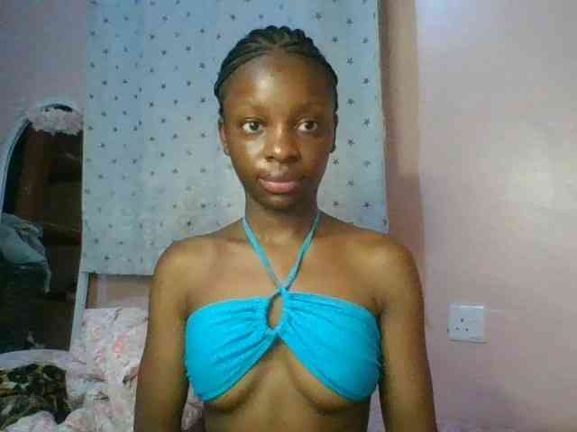 Xoxoteshy webcam