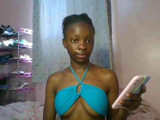Xoxoteshy webcam