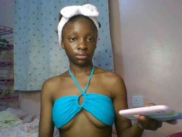 Xoxoteshy webcam