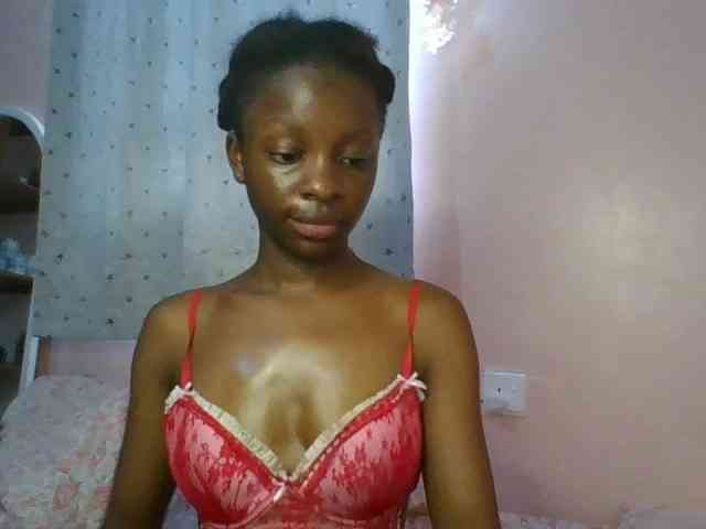 Xoxoteshy webcam