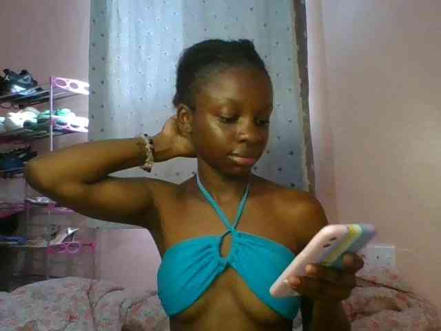 Xoxoteshy webcam