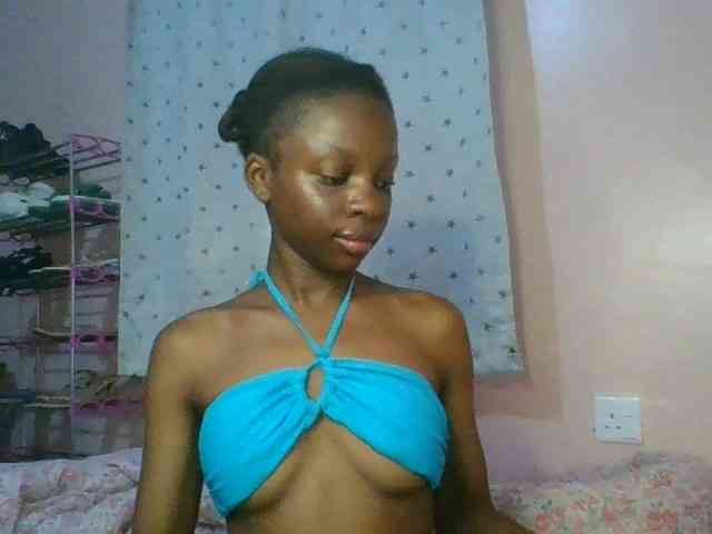 Xoxoteshy webcam
