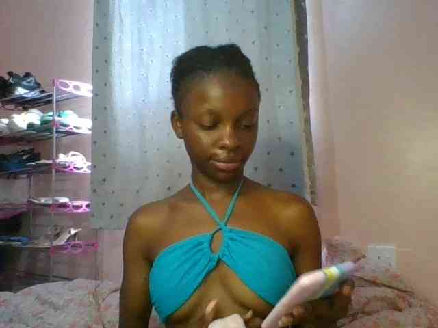 Xoxoteshy webcam