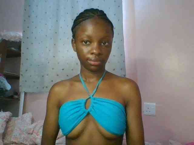 Xoxoteshy webcam