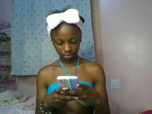 Xoxoteshy webcam