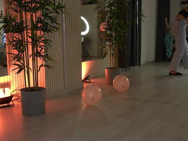 EmmaBlanco's BongaCams show and profile