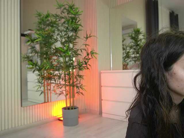 EmmaBlanco's BongaCams show and profile