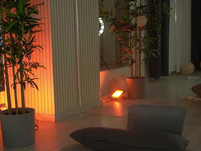 EmmaBlanco's BongaCams show and profile