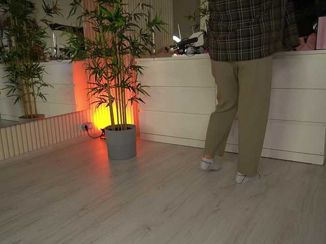 EmmaBlanco's BongaCams show and profile