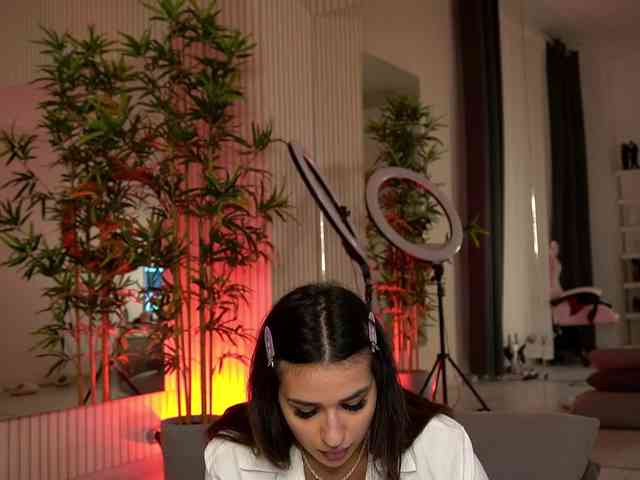 EmmaBlanco webcam