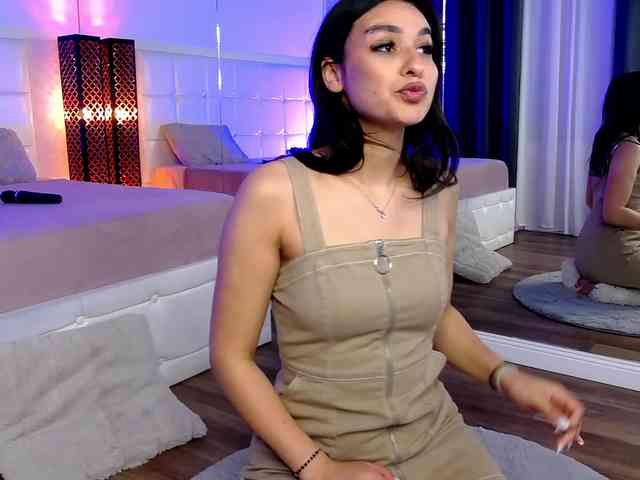 EmmaBlanco webcam