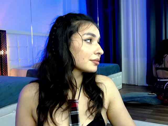 EmmaBlanco webcam
