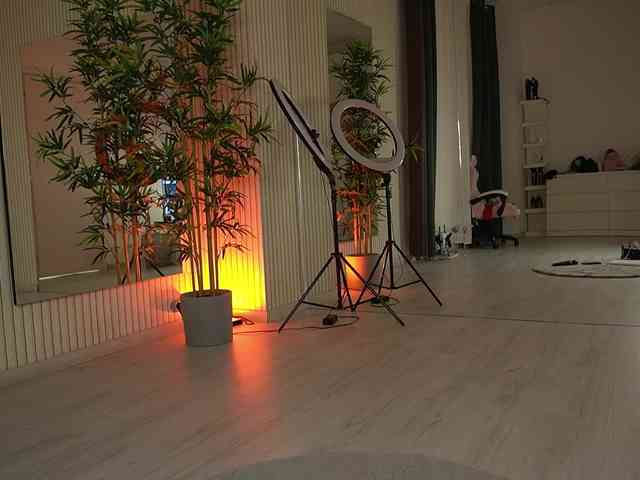 EmmaBlanco webcam