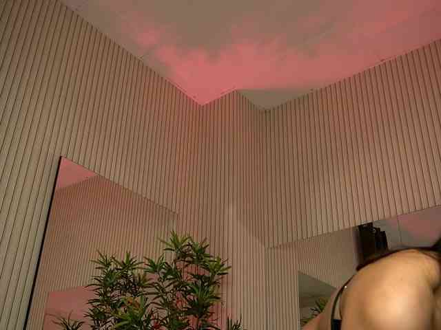 EmmaBlanco webcam