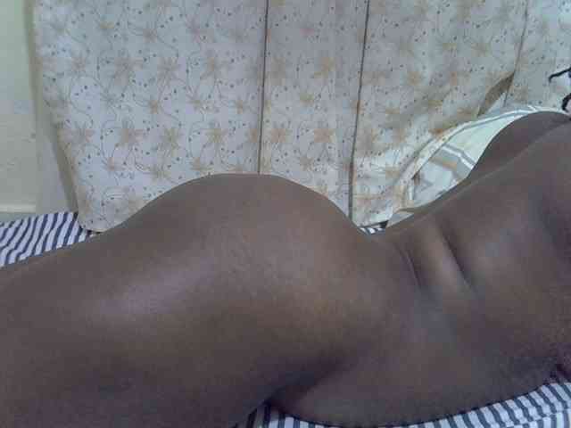 Queen-Triz webcam