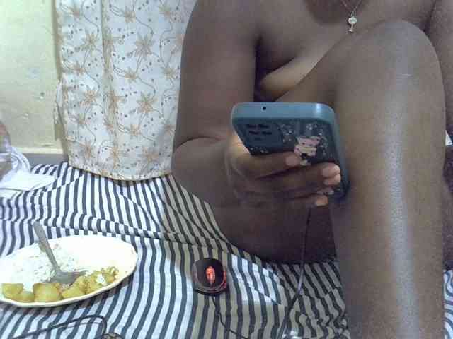 Queen-Triz webcam