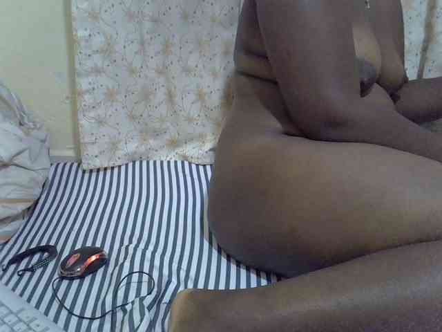 Queen-Triz webcam