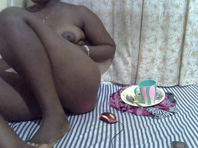 Queen-Triz webcam