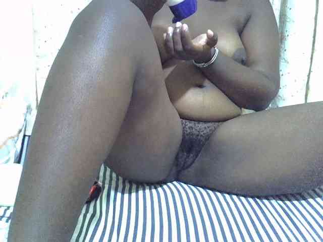 Queen-Triz webcam