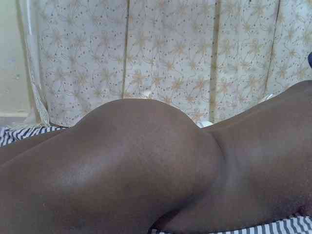 Queen-Triz webcam