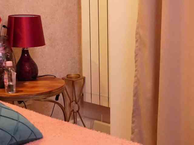 AlisTaylor's webcam live show