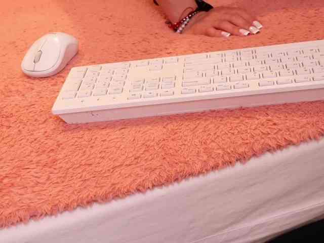 AlisTaylor webcam