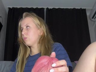 AmeliaV Porn Show