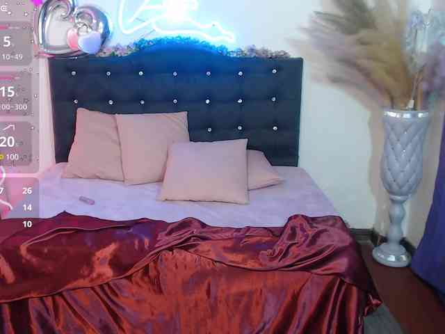 Raven-tay1 Live Webcam on BongaCams