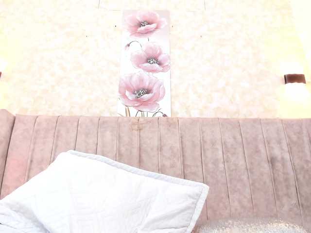 thamiina's BongaCams show and profile