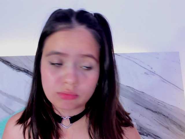 thamiina's BongaCams show and profile