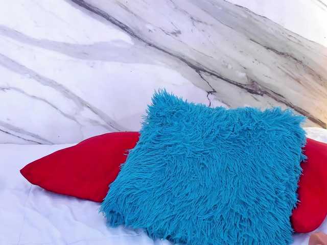 thamiina's BongaCams show and profile