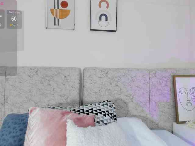 thamiina webcam