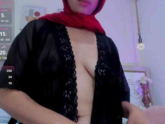 thamiina webcam