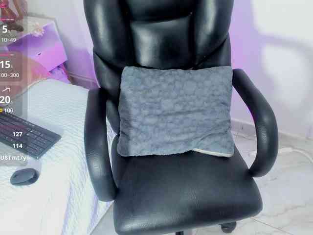 thamiina webcam