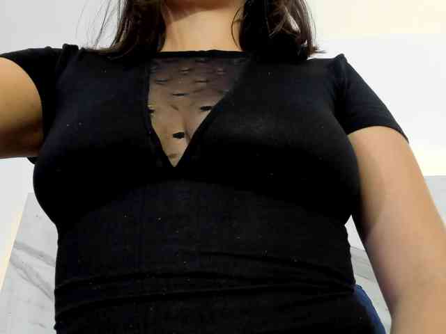 thamiina webcam