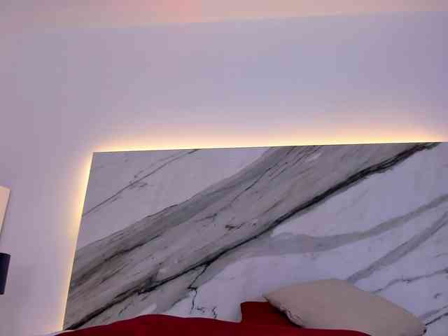 thamiina webcam