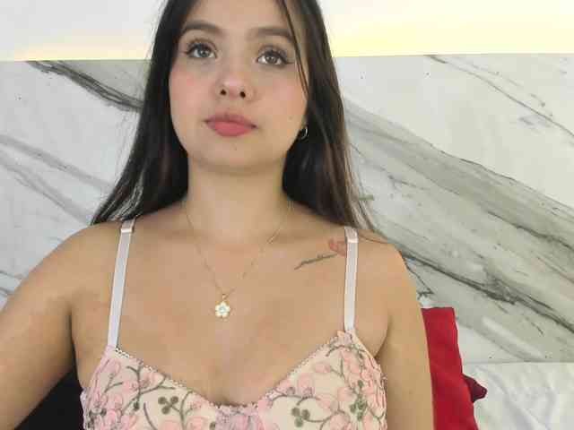thamiina webcam