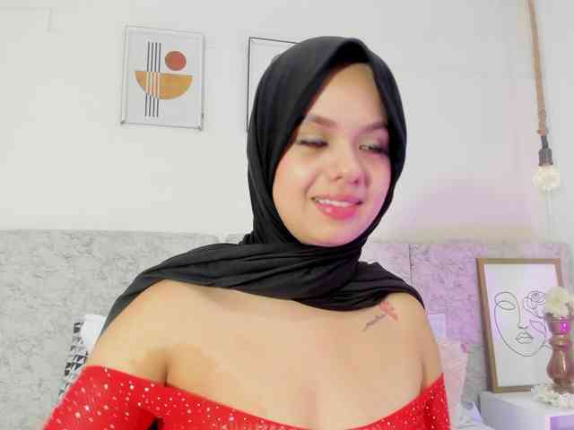 thamiina webcam