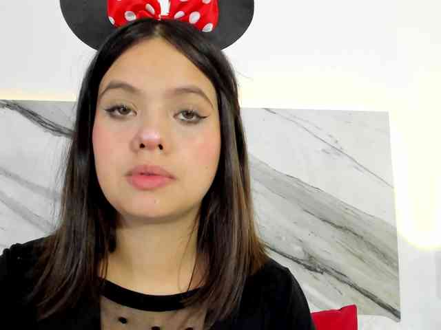 thamiina webcam