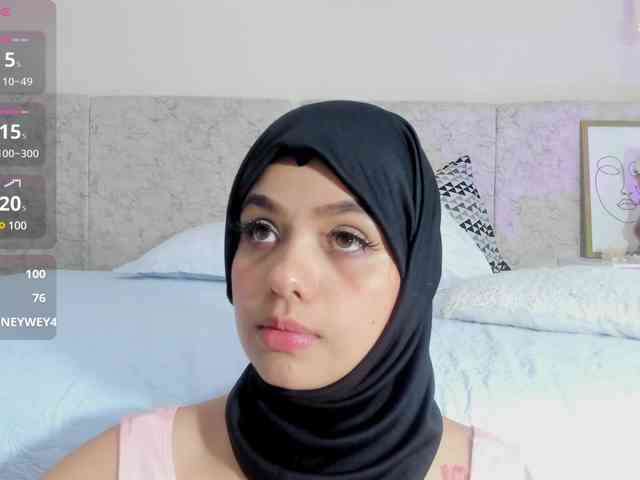 thamiina webcam