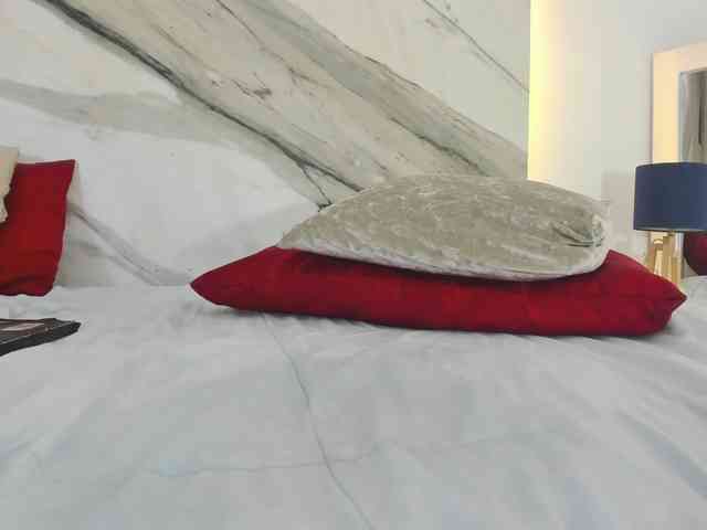 thamiina webcam