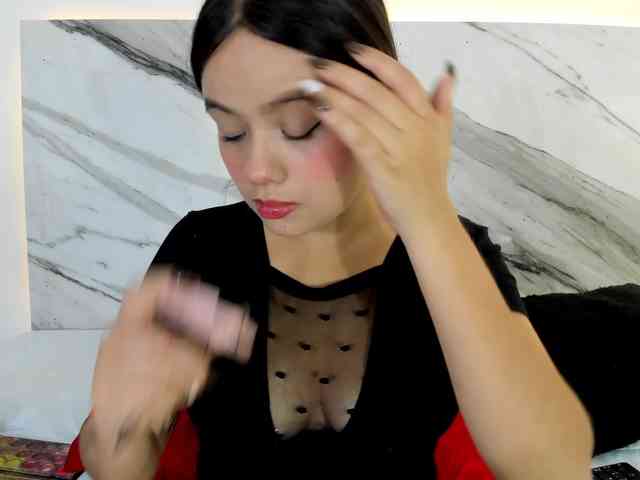 thamiina webcam