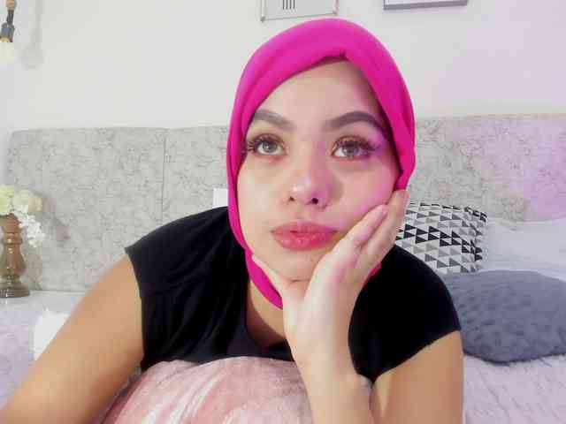 thamiina webcam