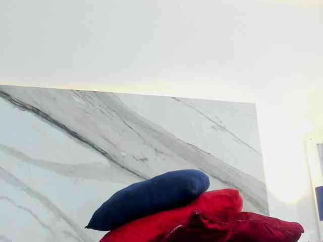 thamiina webcam