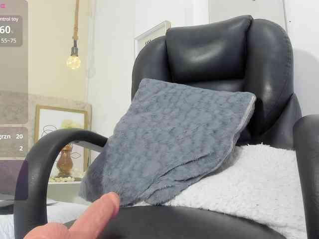 thamiina webcam